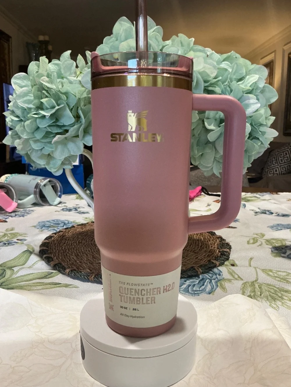 STANLEY ANTIQUE PINK 30OZ NEW LIMITED EDITION - Picture 3 of 6
